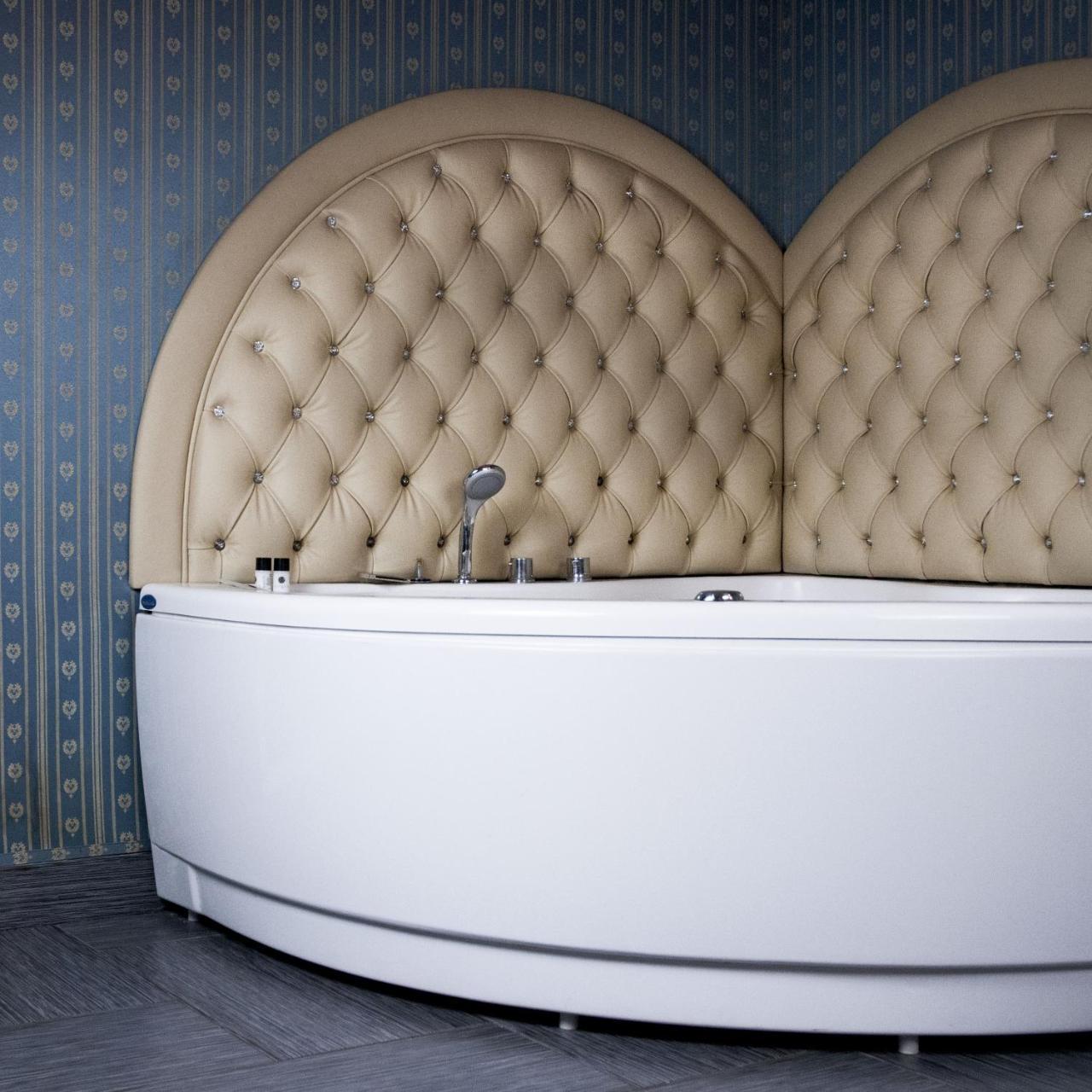 Suite King con Vasca Idromassaggio